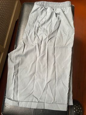 Light Gray Elastic Waist Skirt